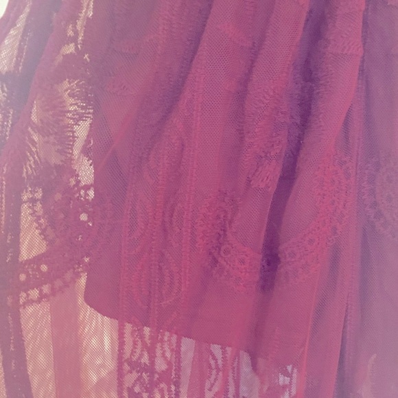 NWT LACE ROMPER MAXI DRESS - Picture 4 of 5